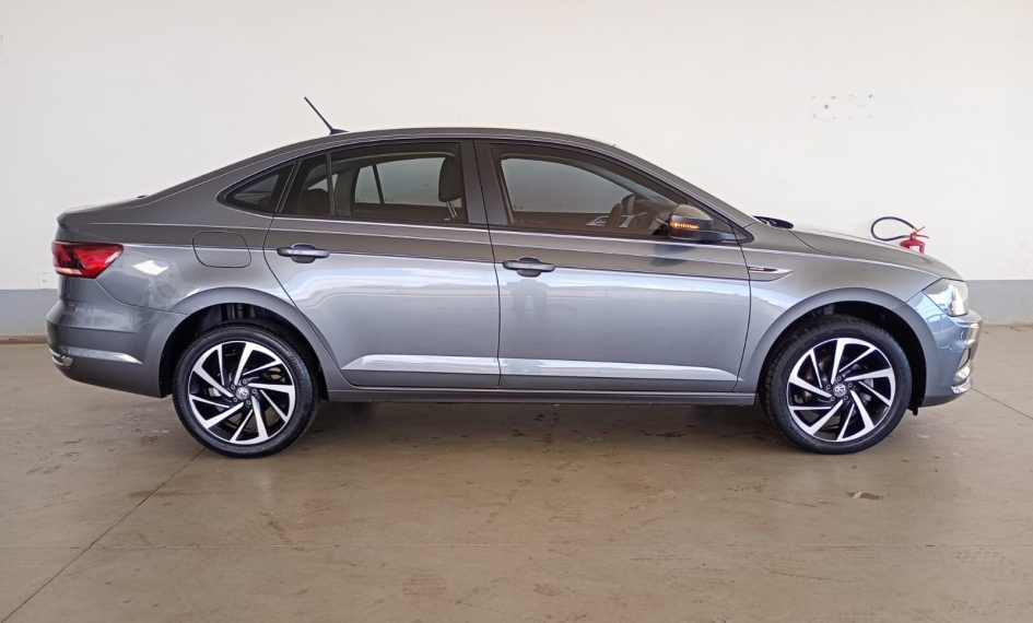 virtus 1.0 highline 200tsi automatico