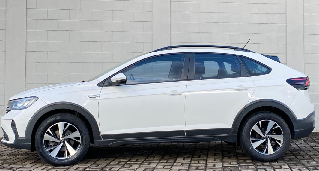 volkswagen nivus 1.0 200 tsi total flex comfortline automatico 4p 20213