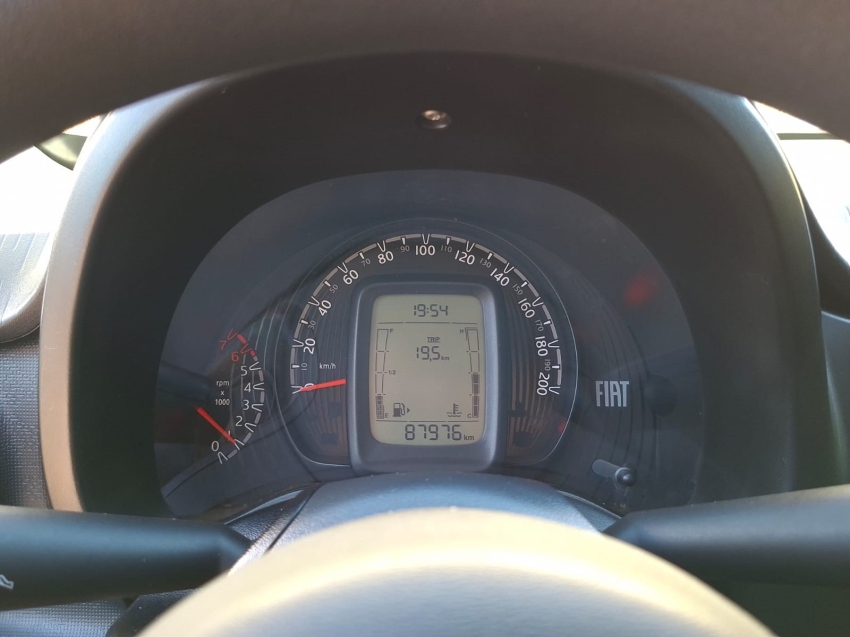 fiat mobi 1.0 evo flex like. manual 4p 20209