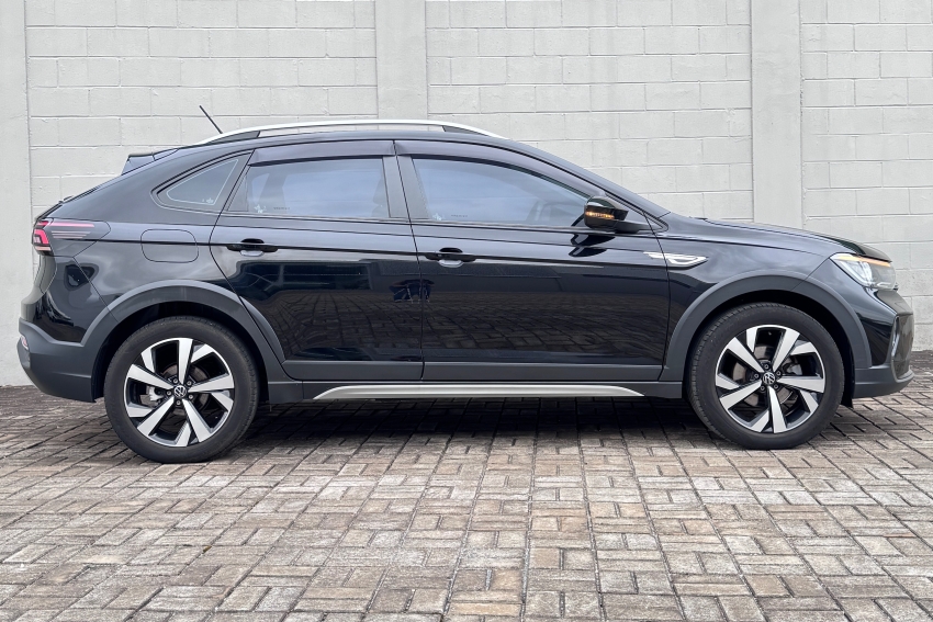 volkswagen nivus 1.0 200 tsi total flex highline automatico 4p 20247