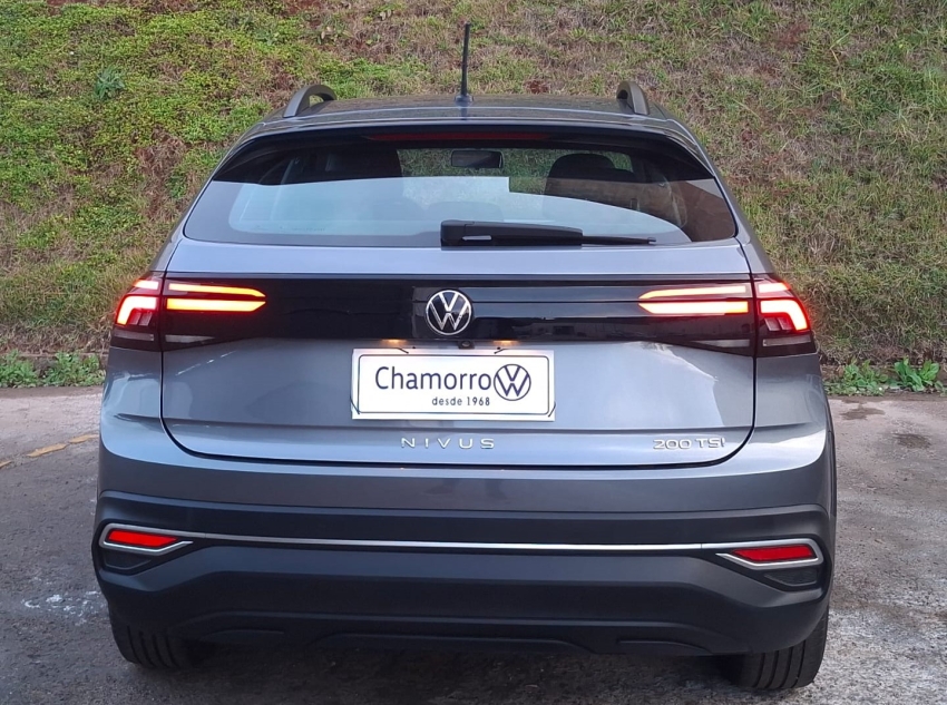 volkswagen nivus 1.0 200 tsi total flex comfortline automatico 4p 20235
