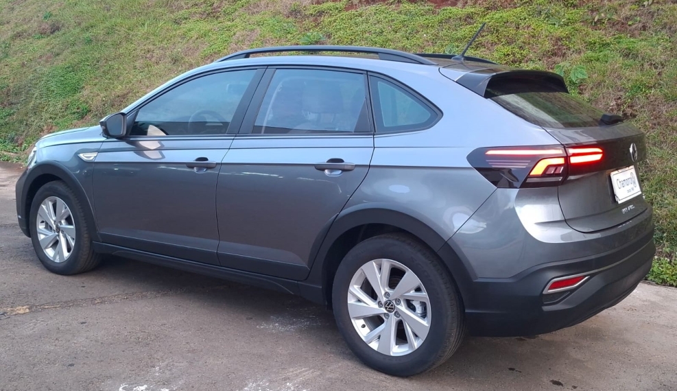 volkswagen nivus 1.0 200 tsi total flex comfortline automatico 4p 20234
