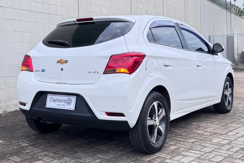 chevrolet onix 1.4 mpfi ltz 8v flex 4p manual 20186