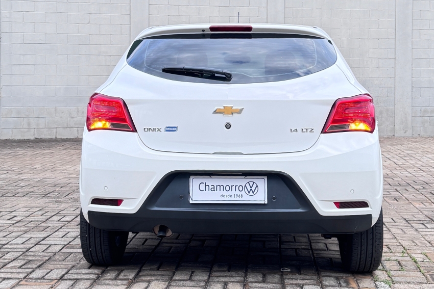 chevrolet onix 1.4 mpfi ltz 8v flex 4p manual 20185