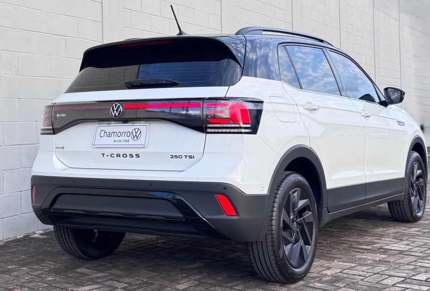 volkswagen t-cross 1.4 250 tsi total flex highline automatico 1.3 4p 20256