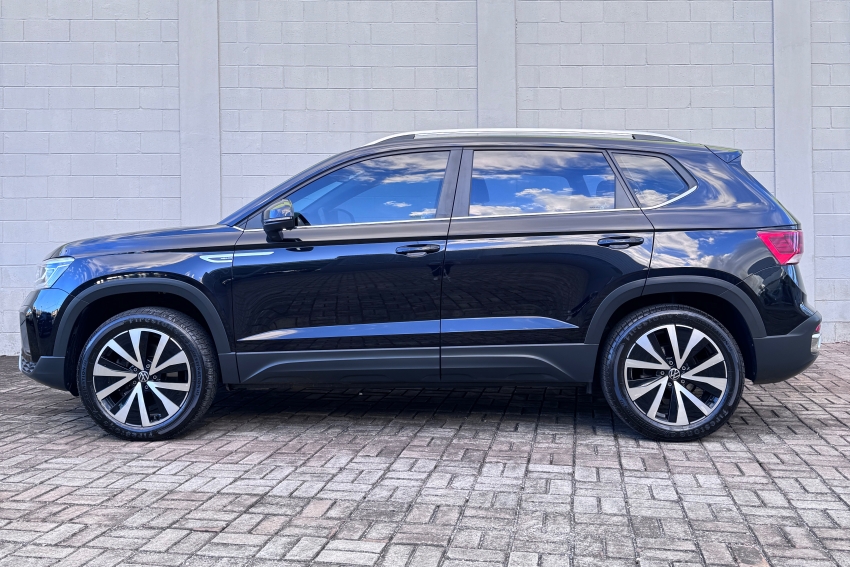 volkswagen taos 1.4 250 tsi total flex highline automatico 1.3 4p 20223