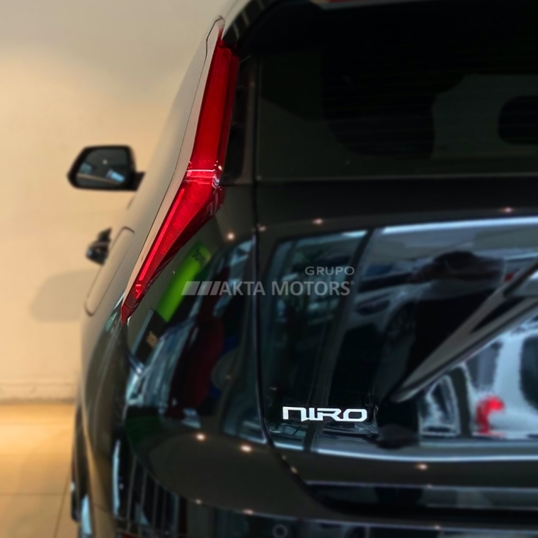 kia niro 1.6 gdi hev sx prestige dct hibrido 4p automatico 2025