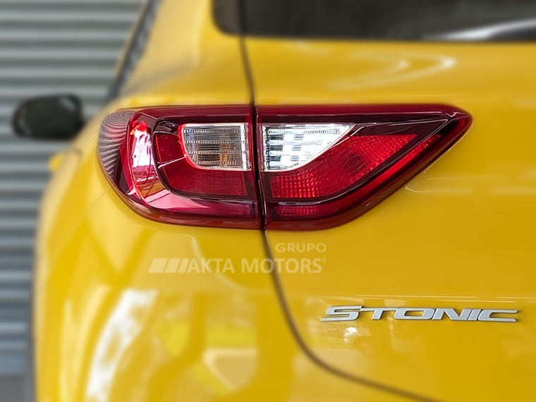 kia stonic 1.0 tgdi mhev sx automatico hibrido 4p 2025