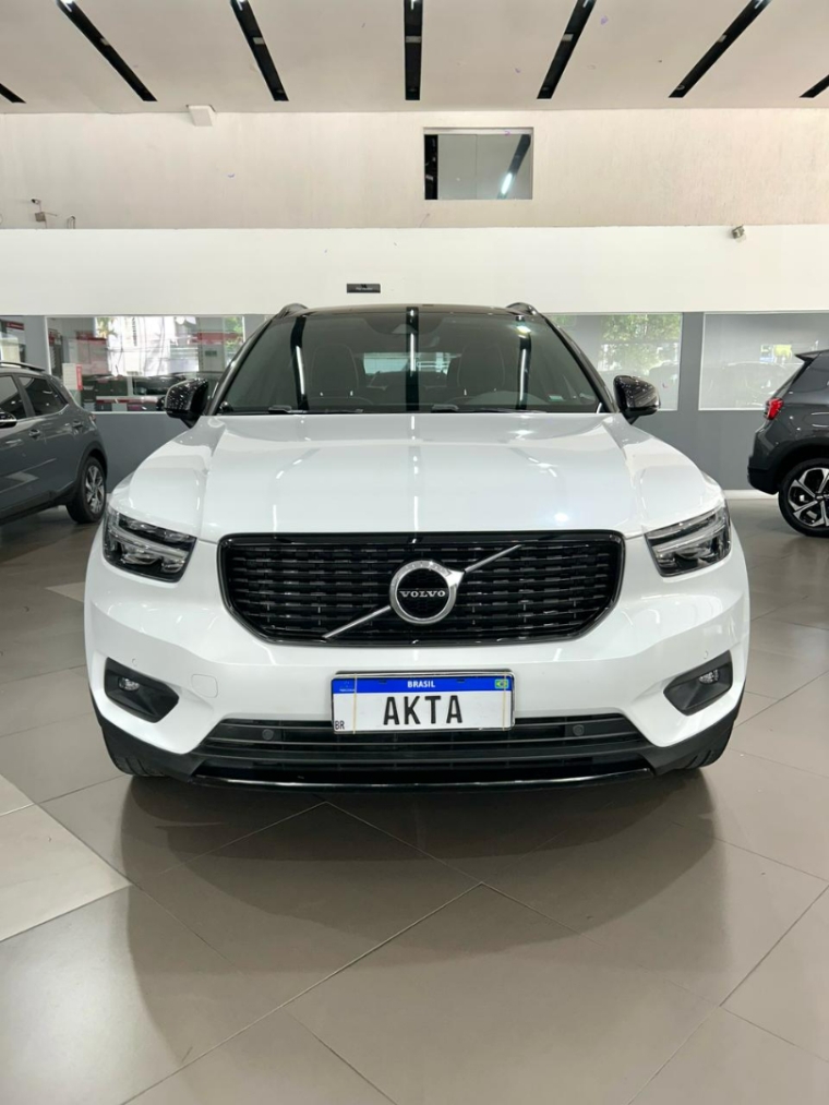 volvo xc40 2.0 t5 gasolina r-design awd geartronic 4p automatico 2020