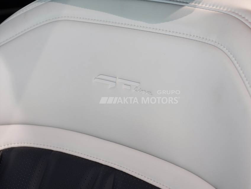 kia ev9 99,80 kw eletrico glt awd 9.9 4p automatico 2025