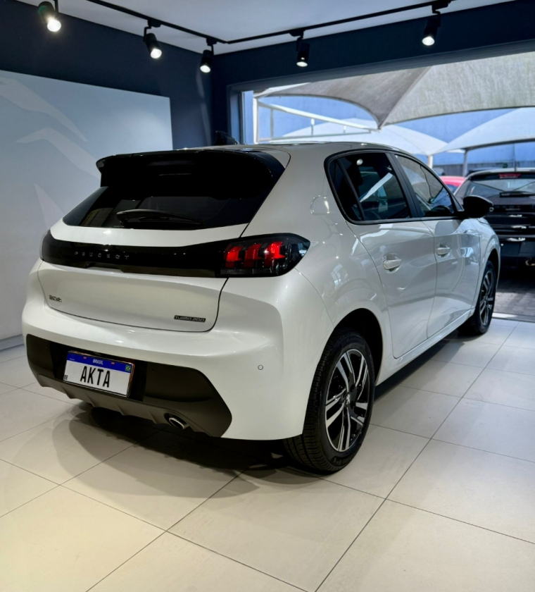 peugeot 208 1.0 turbo 200 flex griffe cvt 4p automatico 2024