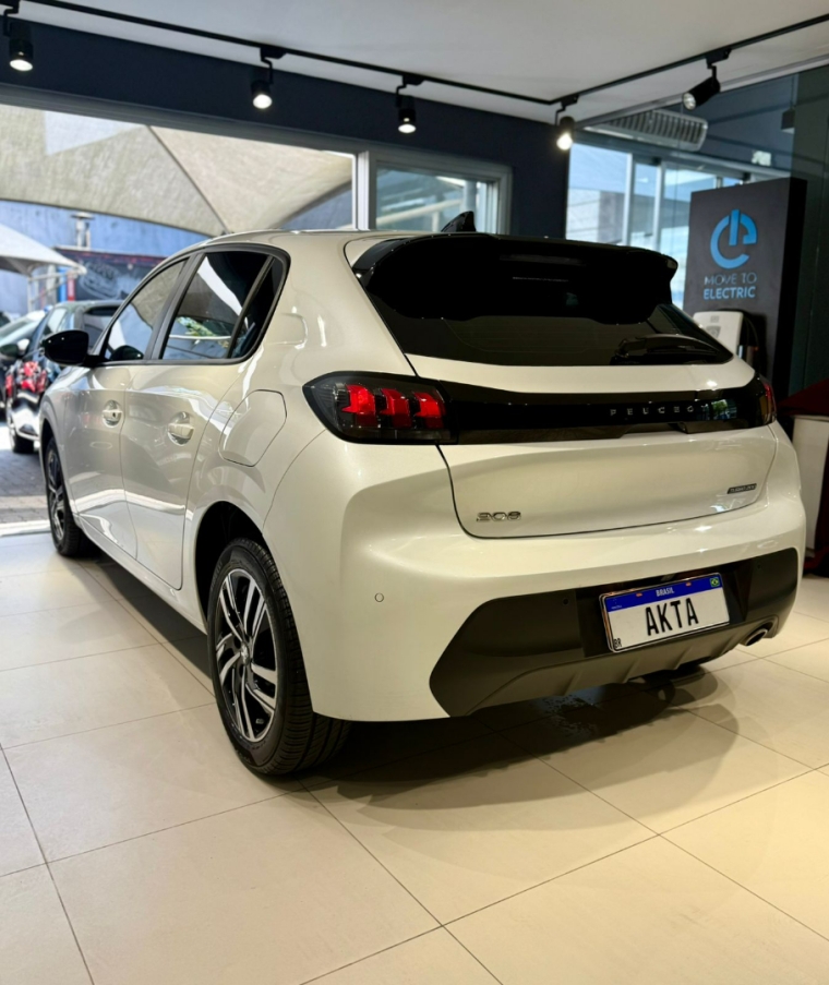 peugeot 208 1.0 turbo 200 flex griffe cvt 4p automatico 2024