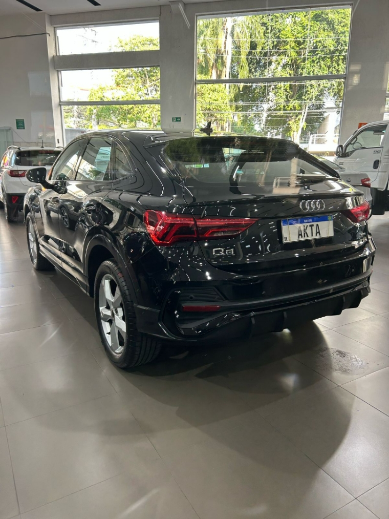 audi q3 2.0 40 tfsi gasolina performance black quattro tiptronic flex 4p automatico 2023