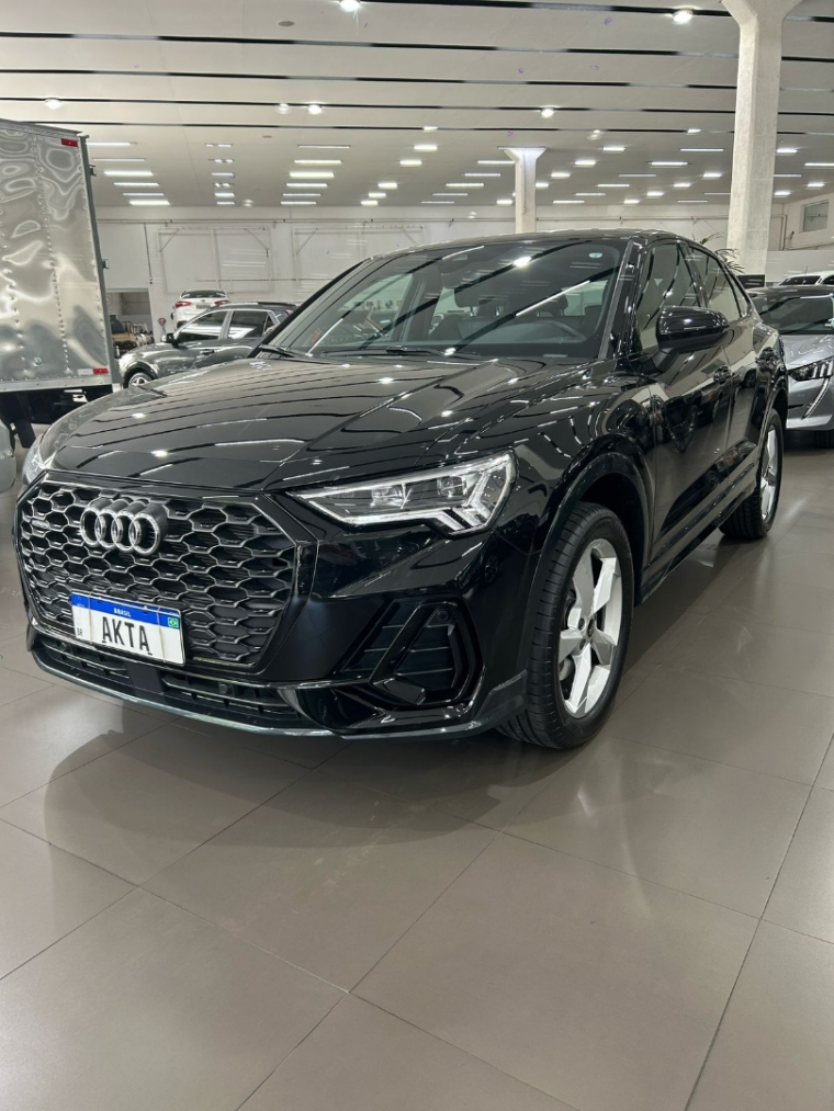 audi q3 2.0 40 tfsi gasolina performance black quattro tiptronic flex 4p automatico 2023