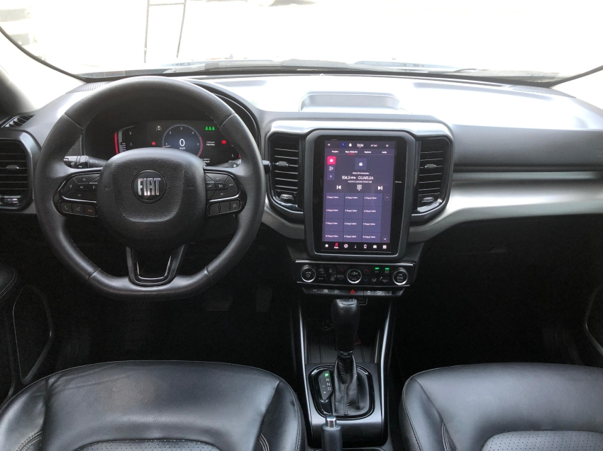 fiat toro 2.0 16v turbo diesel volcano 4wd at9 4p automatico 2022