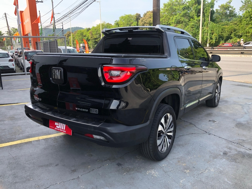 fiat toro 2.0 16v turbo diesel volcano 4wd at9 4p automatico 2022