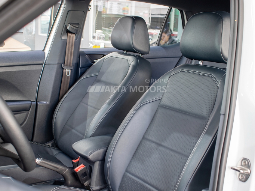 volkswagen t-cross 1.4 250 tsi total flex highline automatico 4p 2024