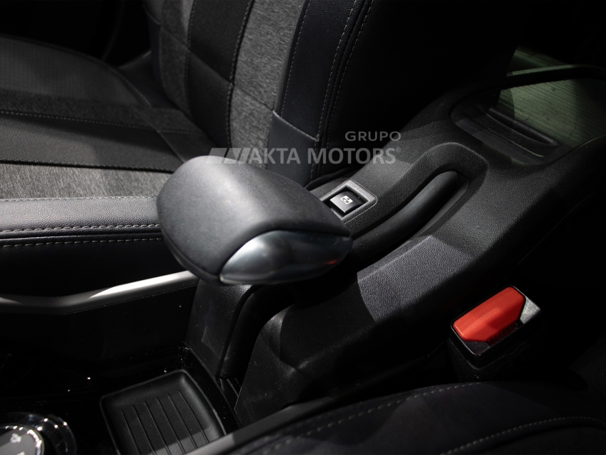 peugeot 2008 1.6 16v thp flex skywalker 4p automatico 2022