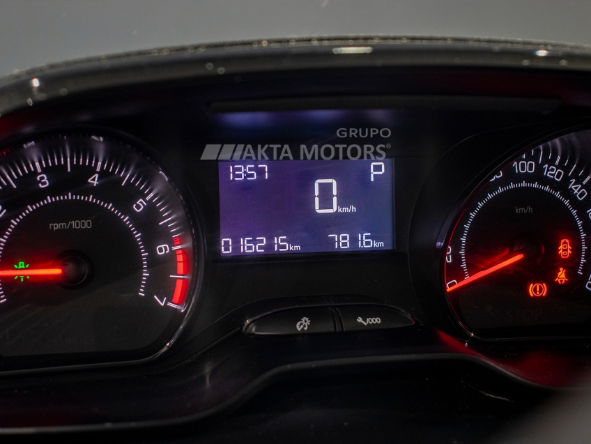 peugeot 2008 1.6 16v thp flex skywalker 4p automatico 2022