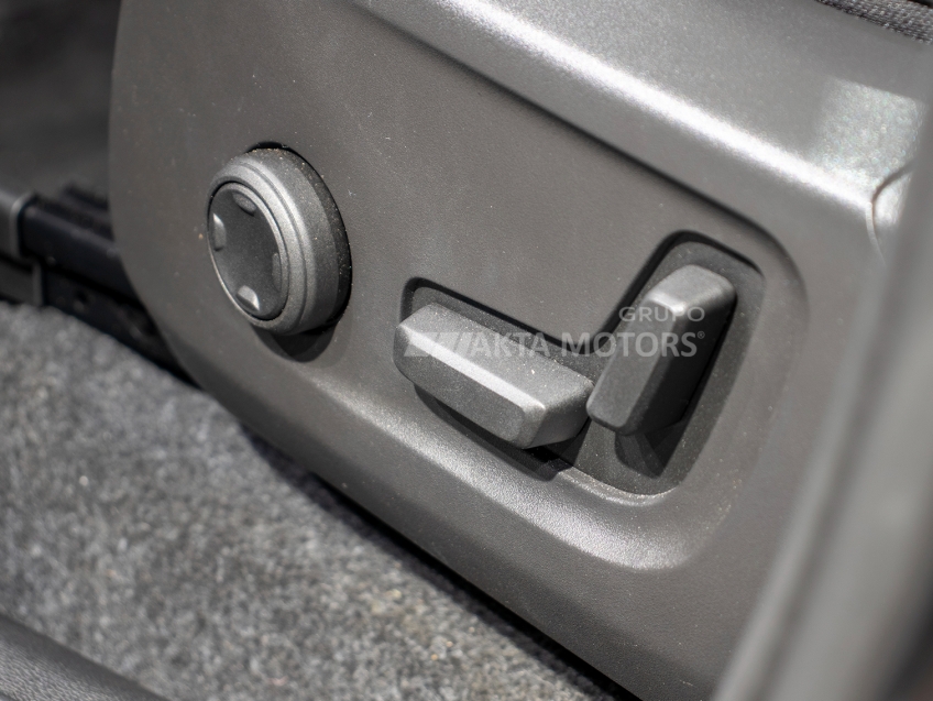 volvo xc40 p6 recharge electric plus 1.5 eletrico 4p automatico 2024