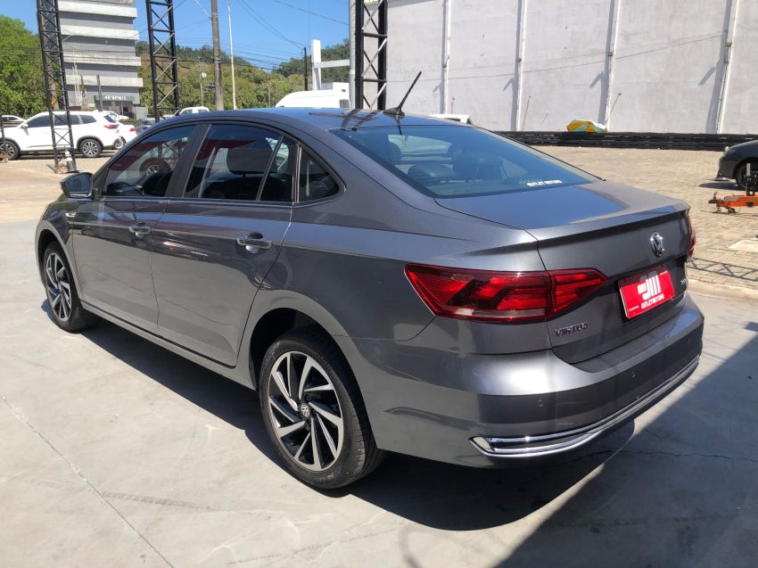 volkswagen virtus 1.0 200 tsi highline automatico flex 4p 2022