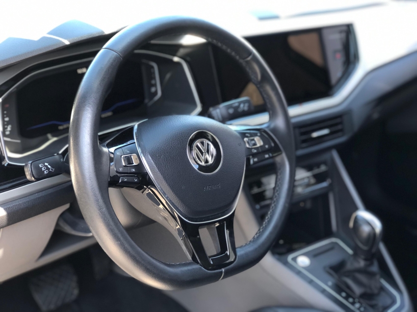 volkswagen virtus 1.0 200 tsi highline automatico flex 4p 2022