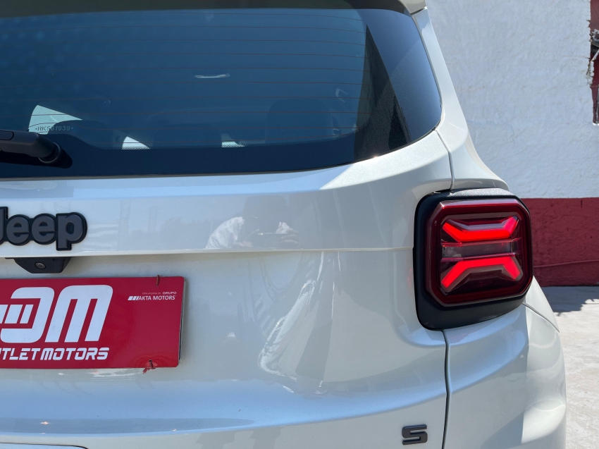 jeep renegade 1.3 t270 turbo flex s 4x4 at9 4p automatico 2024