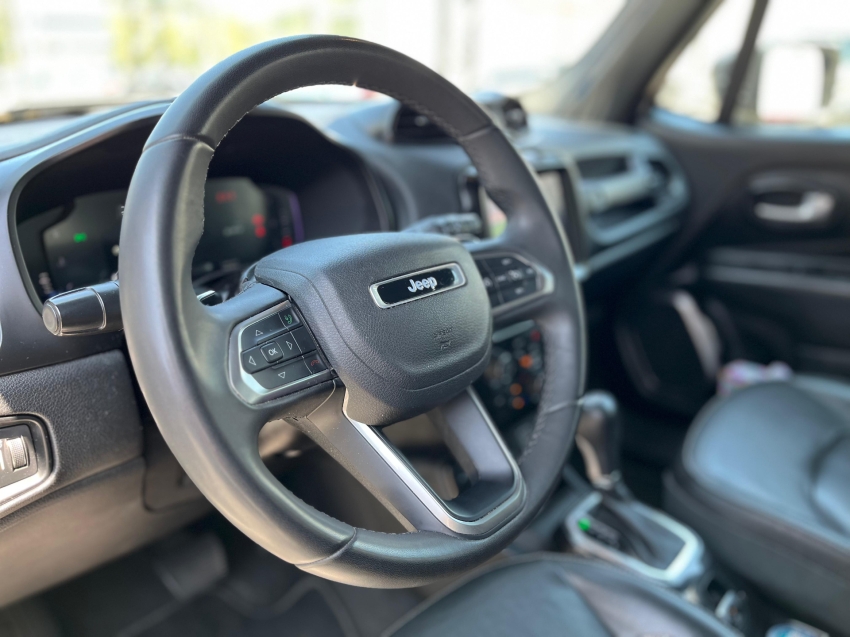 jeep renegade 1.3 t270 turbo flex s 4x4 at9 4p automatico 2024