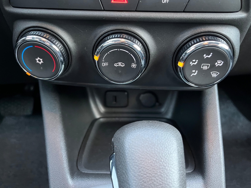tracker 1.0 turbo lt