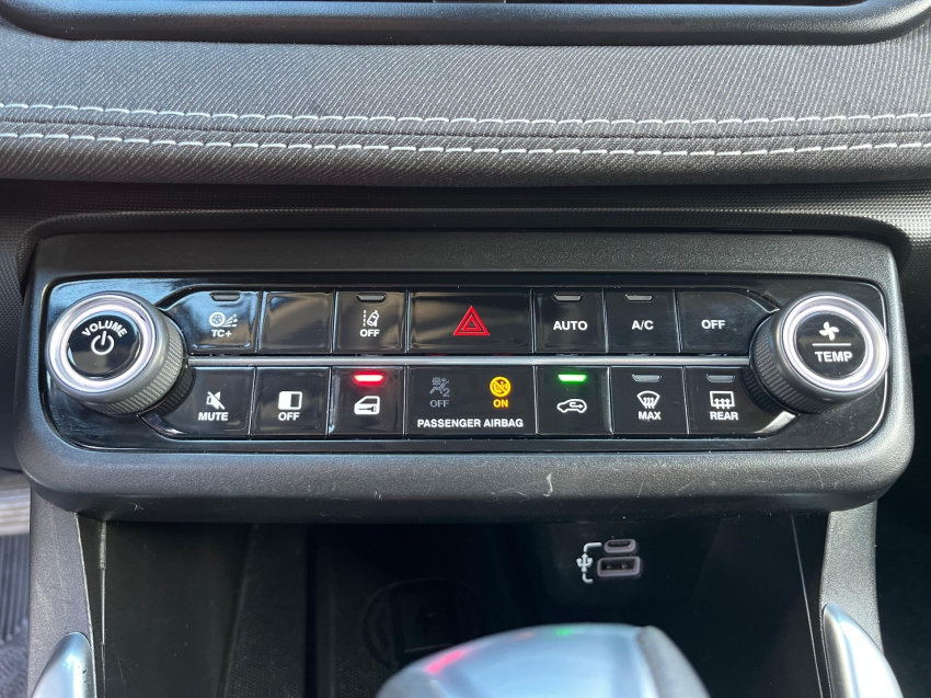 fiat fastback 1.0 turbo 200 flex audace cvt 4p automatico 2025
