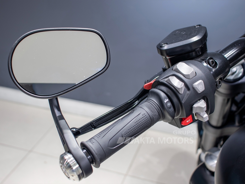 triumph rocket iii storm gt 2300 gasolina manual 2025