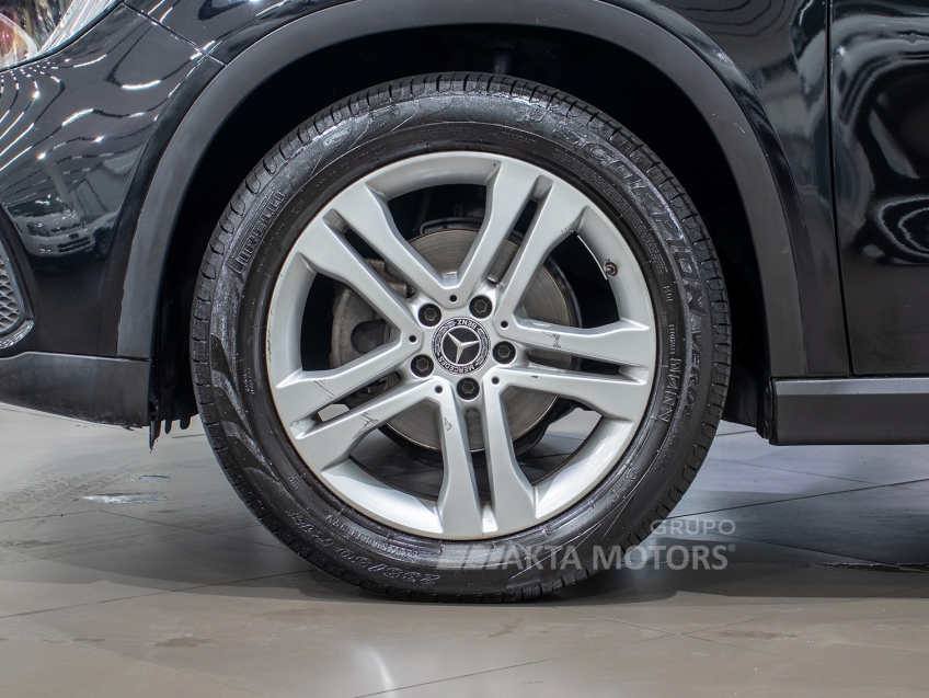 mercedes-benz gla 200 1.6 cgi flex style 7g-dct 4p automatico 201813 mercedes-benz gla 200 1.6 cgi flex style 7g-dct 4p automatico 201813