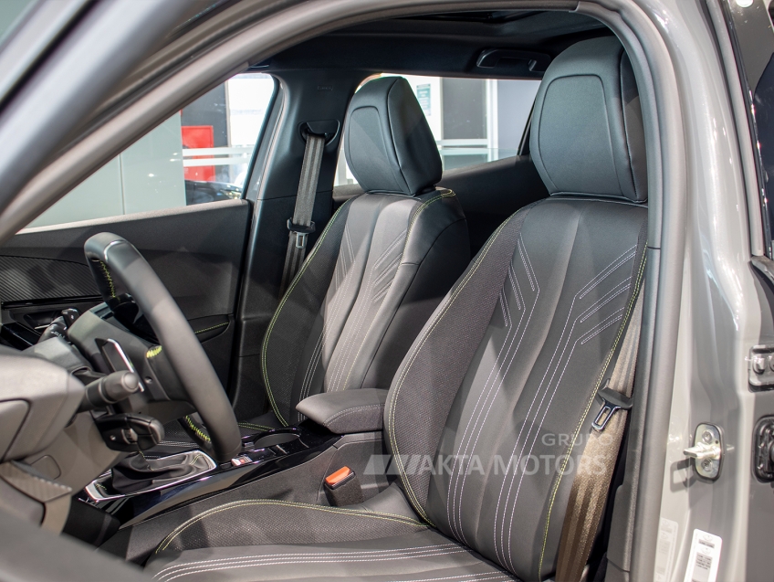 peugeot 2008 gt hybrid t200 at 1.0 hibrido 4p automatico 202611