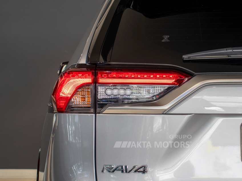 toyota rav4 2.5 vvt-ie phev xse awd cvt hibrido 4p automatico 202414