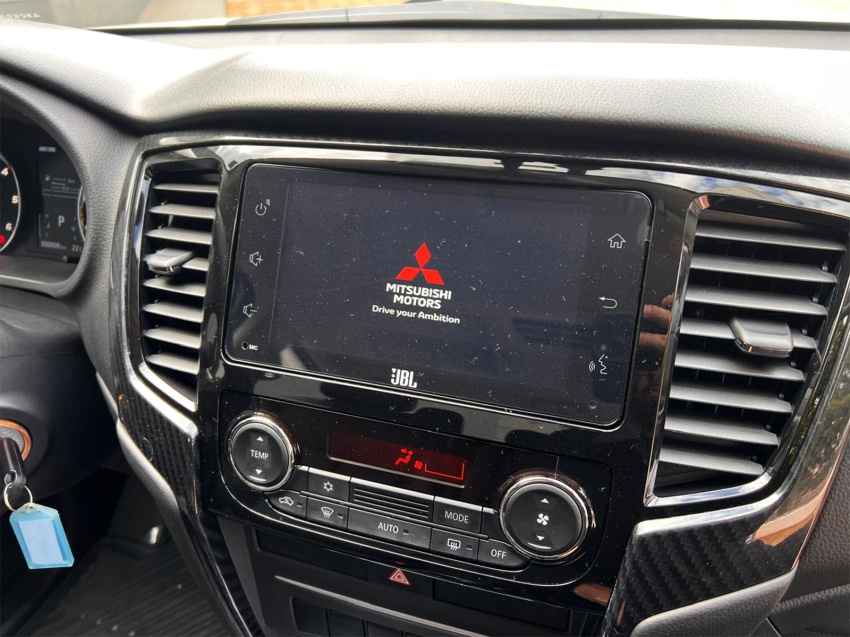 mitsubishi l200 triton 2.4 16v turbo diesel sport outdoor plus cd 4p 4x4 automatico manual 2025