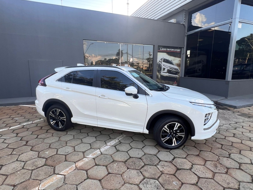 mitsubishi eclipse cross 1.5 mivec turbo gasolina hpe cvt 4p manual 2026