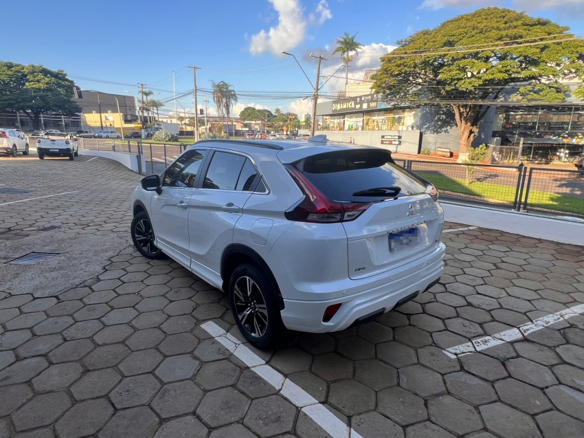 mitsubishi eclipse cross 1.5 mivec turbo gasolina hpe cvt 4p manual 2026