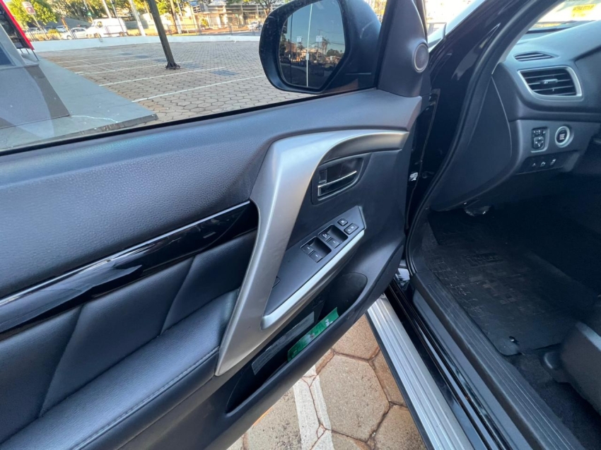 mitsubishi pajero sport 2.4 16v mivec turbo diesel hpe awd automatico 4p manual 20208