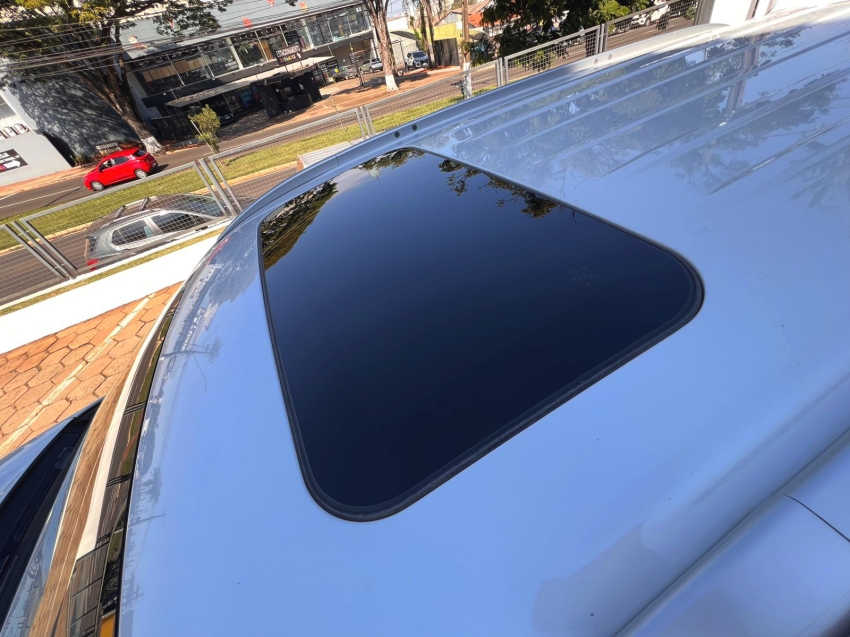 mitsubishi outlander 2.2 mivec di-d diesel hpe-s awd automatico 1.6 5p manual 2019
