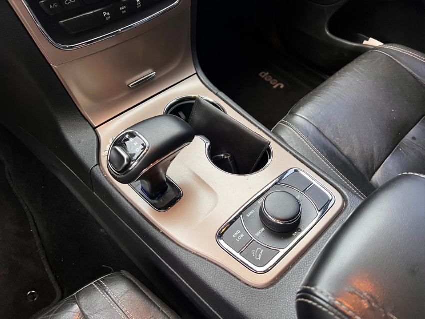 jeep grand cherokee 3.6 limited 4x4 v6 24v gasolina 4p automatico 5p 2014