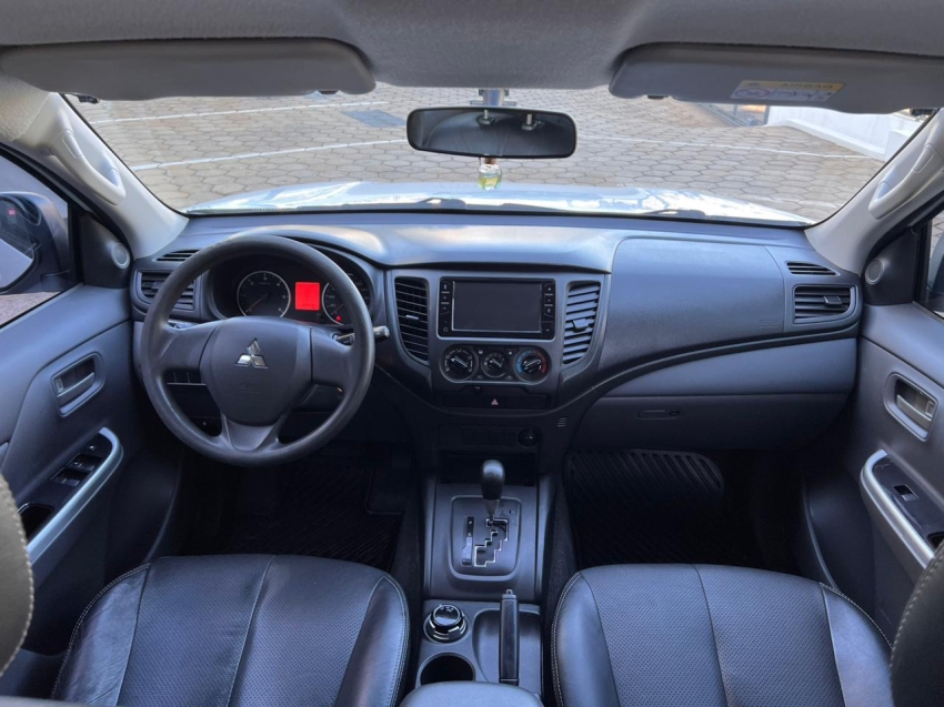 mitsubishi l200 triton 2.4 16v turbo diesel sport gls cd 4p 4x4 automatico manual 201910