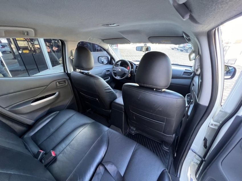 mitsubishi l200 triton 2.4 16v turbo diesel sport gls cd 4p 4x4 automatico manual 201918