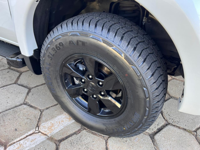 mitsubishi l200 triton 2.4 16v turbo diesel sport gls cd 4p 4x4 automatico manual 201920