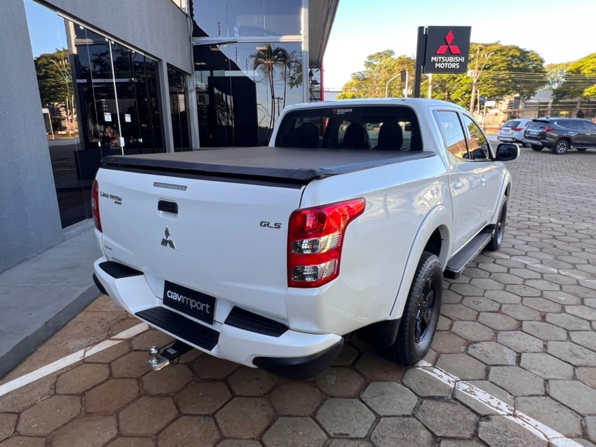 mitsubishi l200 triton 2.4 16v turbo diesel sport gls cd 4p 4x4 automatico manual 20196