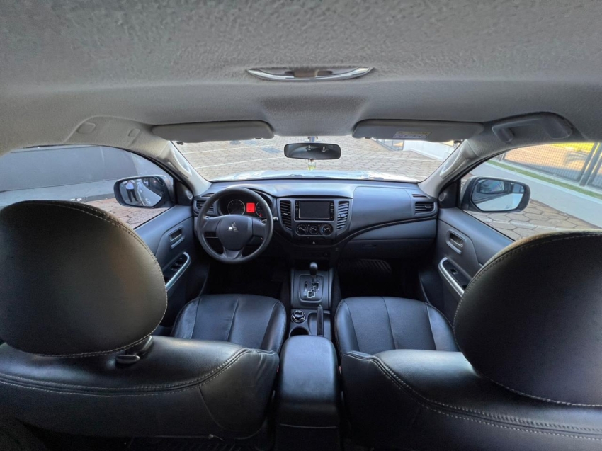 mitsubishi l200 triton 2.4 16v turbo diesel sport gls cd 4p 4x4 automatico manual 201912