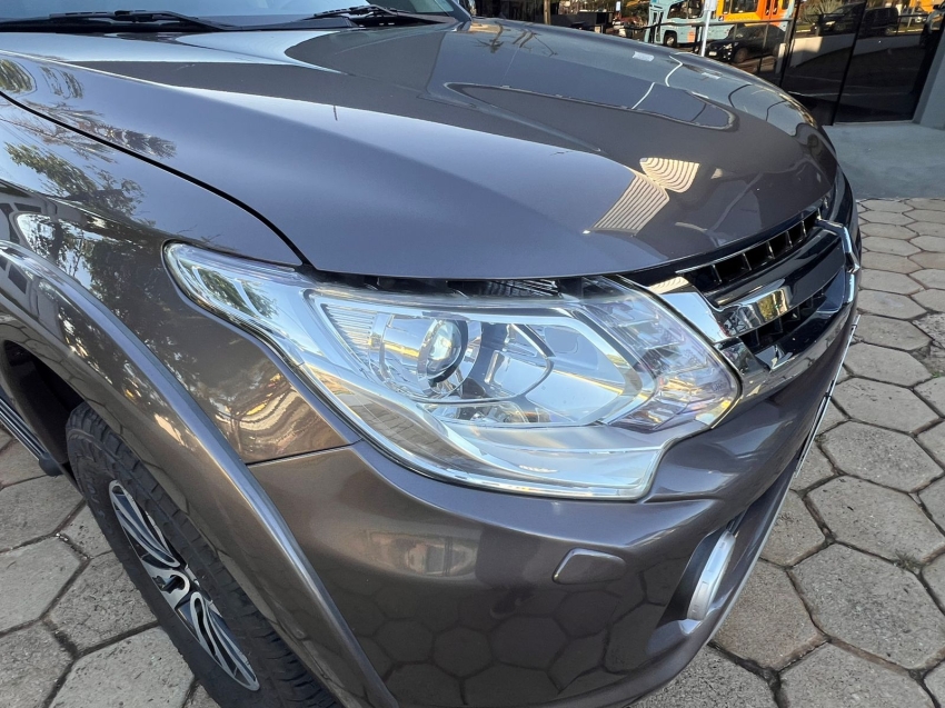 mitsubishi l200 triton 2.4 16v turbo diesel sport hpe top cd 4p 4x4 automatico manual 20182