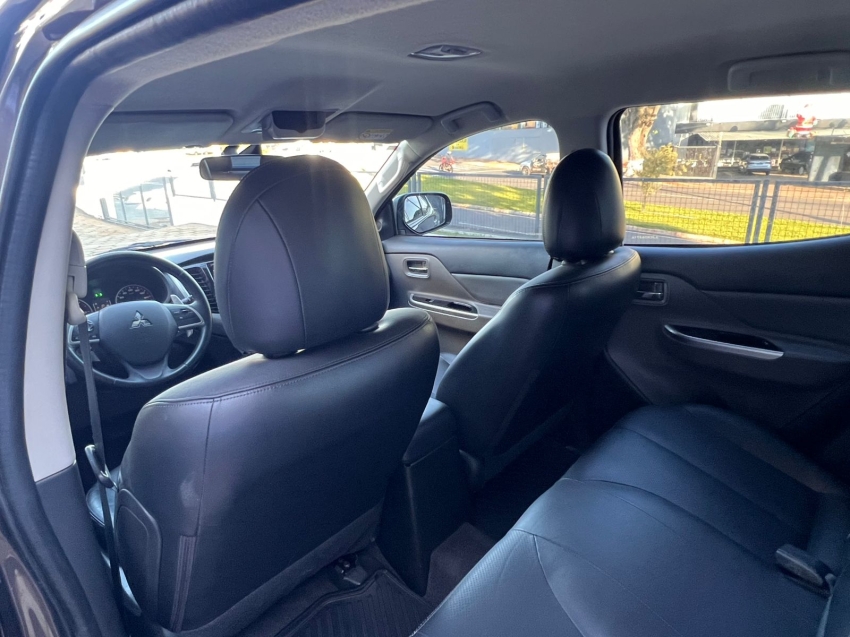 mitsubishi l200 triton 2.4 16v turbo diesel sport hpe top cd 4p 4x4 automatico manual 201821