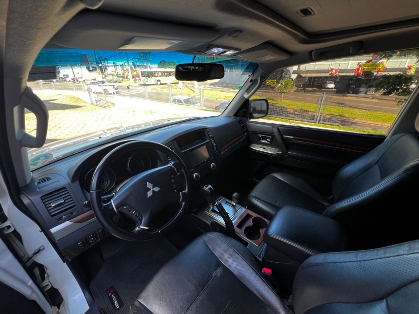 mitsubishi pajero full 3.8 hpe 4x4 v6 24v gasolina 2p automatico 20129