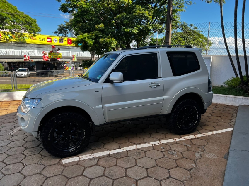 mitsubishi pajero full 3.8 hpe 4x4 v6 24v gasolina 2p automatico 20124