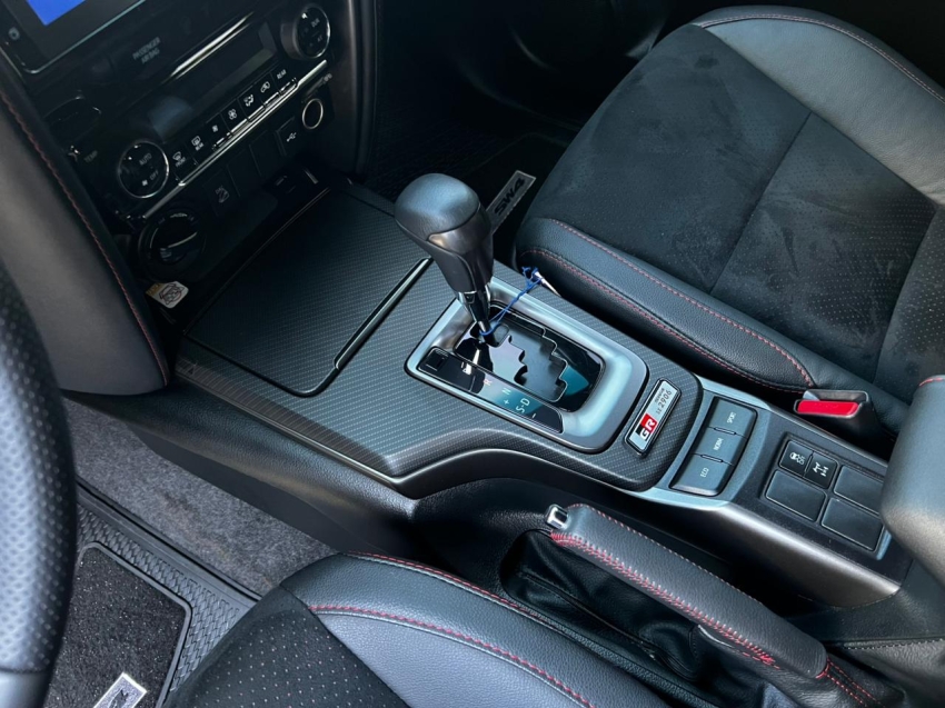 toyota hilux sw4 2.8 d-4d turbo diesel gr-s 7l 4x4 automatico 4p 202415